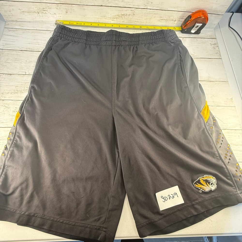 Missouri Tigers Mizzou NCAA Athletic Basketball‎ Shorts Black Gold Mens Size L